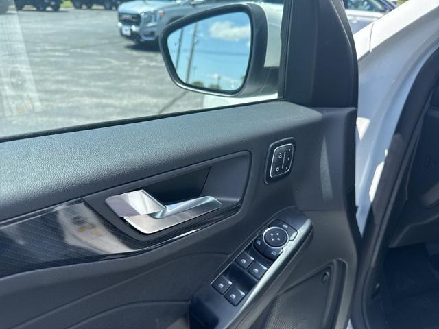 new 2025 Ford Escape car, priced at $39,475
