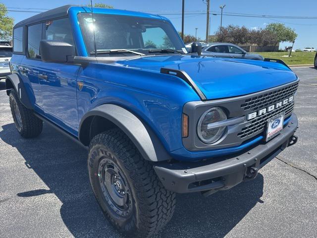 new 2025 Ford Bronco car, priced at $62,885