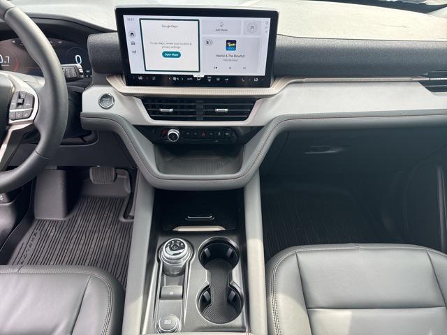 new 2025 Ford Explorer car, priced at $48,940