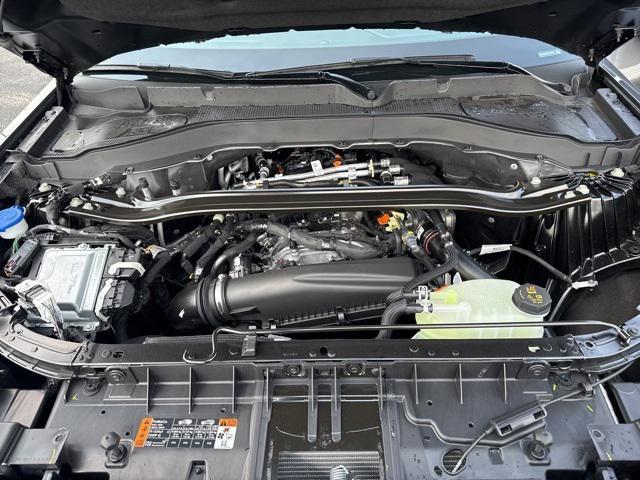new 2025 Ford Explorer car, priced at $51,976