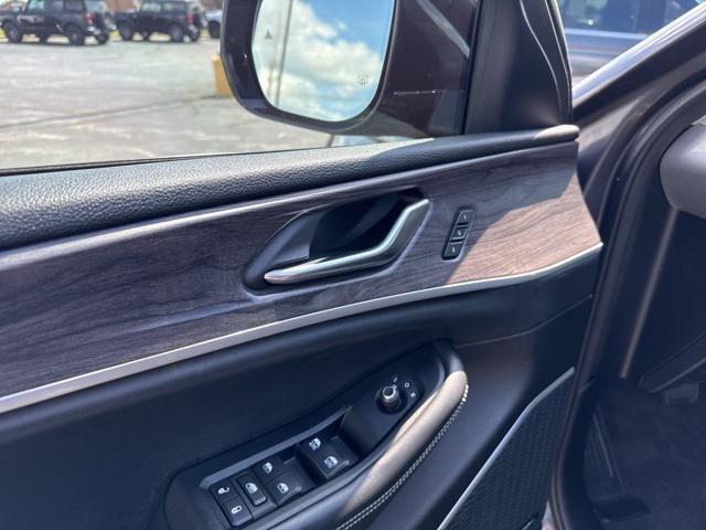 used 2022 Jeep Grand Cherokee L car, priced at $28,900