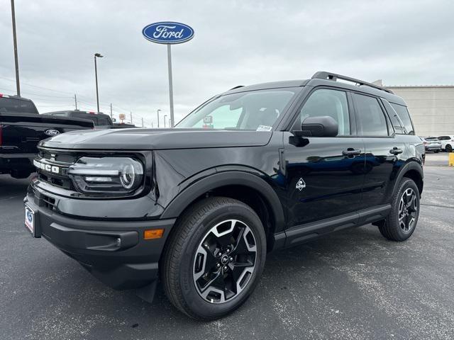 new 2024 Ford Bronco Sport car, priced at $40,000