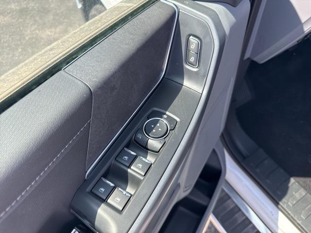 new 2024 Ford F-150 car, priced at $60,573