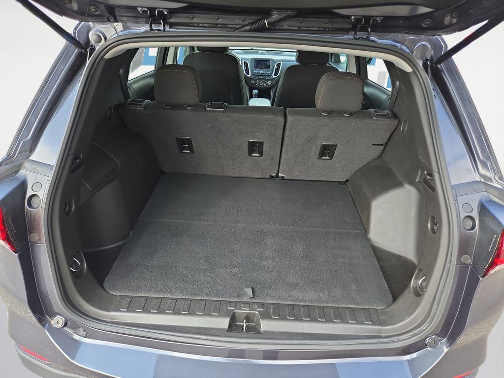 used 2022 Chevrolet Equinox car, priced at $21,000