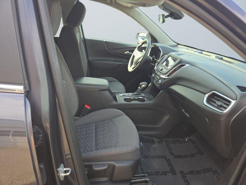used 2022 Chevrolet Equinox car, priced at $21,000
