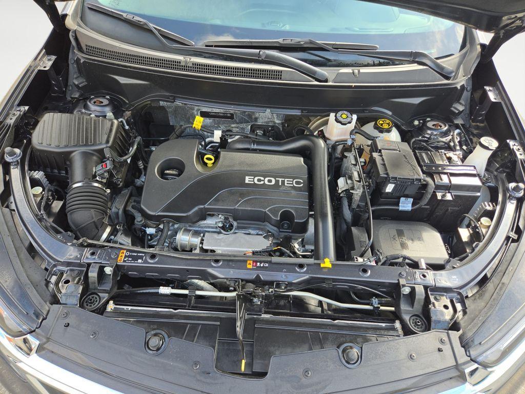 used 2022 Chevrolet Equinox car, priced at $21,000