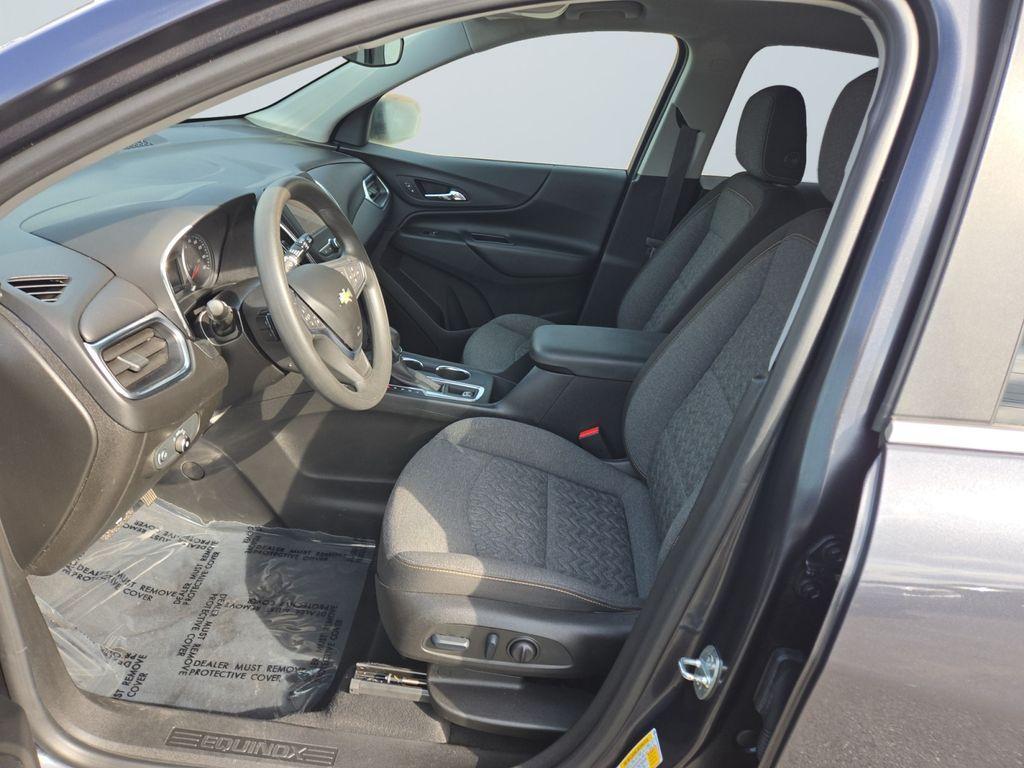 used 2022 Chevrolet Equinox car, priced at $21,000