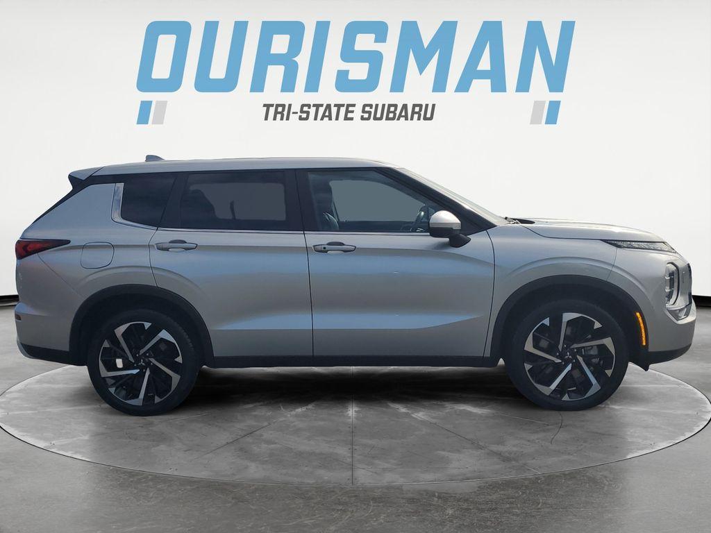 used 2024 Mitsubishi Outlander car, priced at $24,400