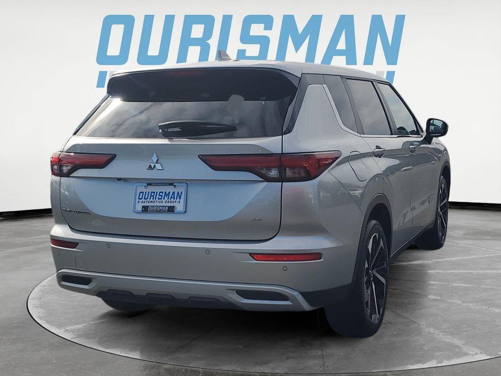 used 2024 Mitsubishi Outlander car, priced at $24,400