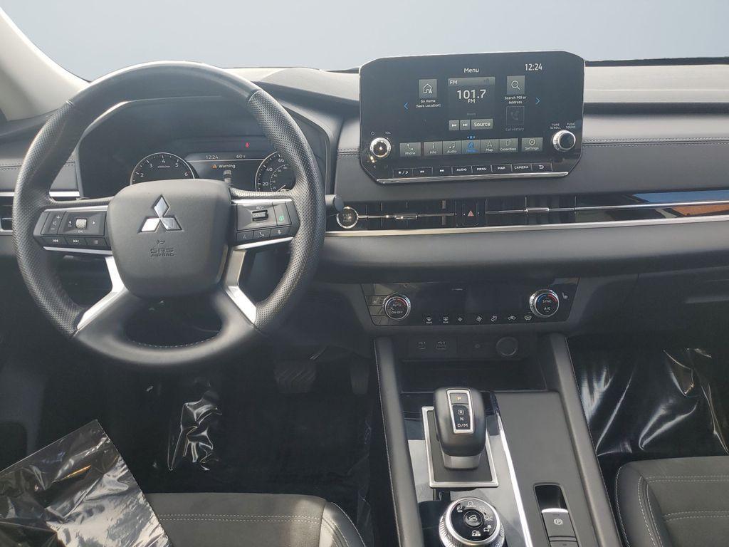 used 2024 Mitsubishi Outlander car, priced at $24,400