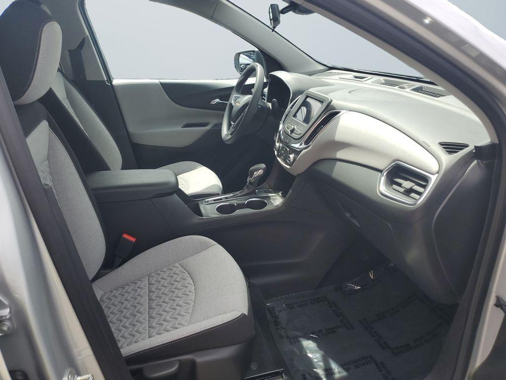 used 2022 Chevrolet Equinox car, priced at $19,900
