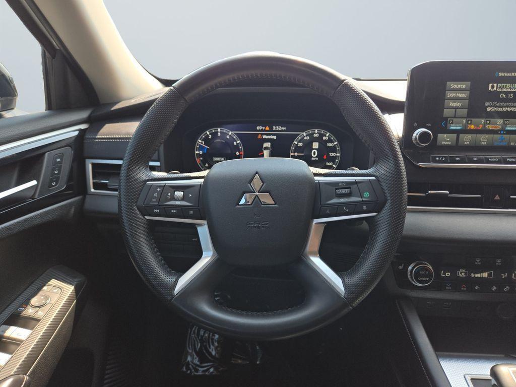 used 2023 Mitsubishi Outlander car, priced at $28,000