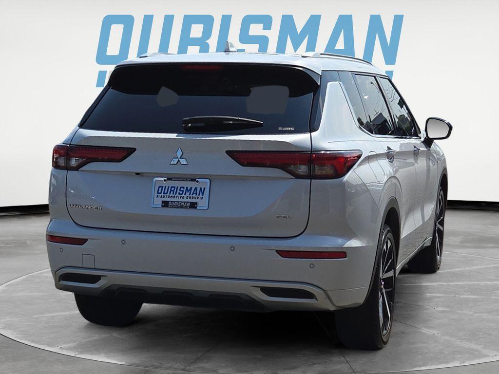 used 2023 Mitsubishi Outlander car, priced at $28,000