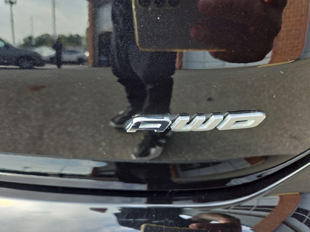 used 2022 Ford Edge car, priced at $25,000