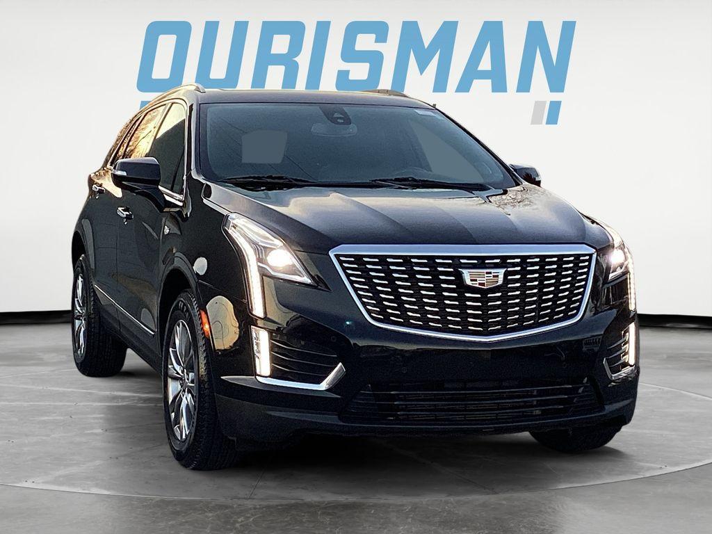 used 2023 Cadillac XT5 car, priced at $28,400