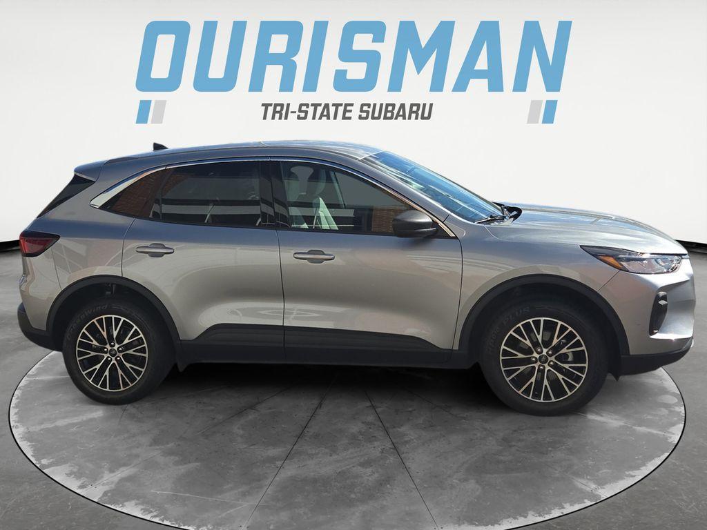 used 2023 Ford Escape car, priced at $20,500