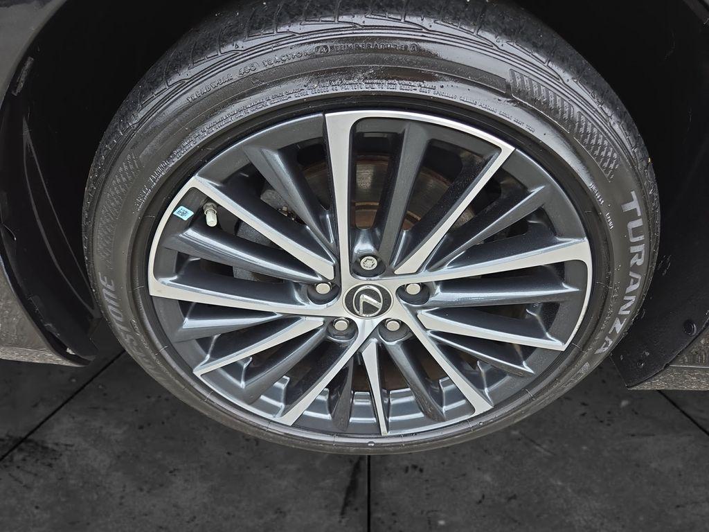 used 2022 Lexus ES 350 car, priced at $34,000