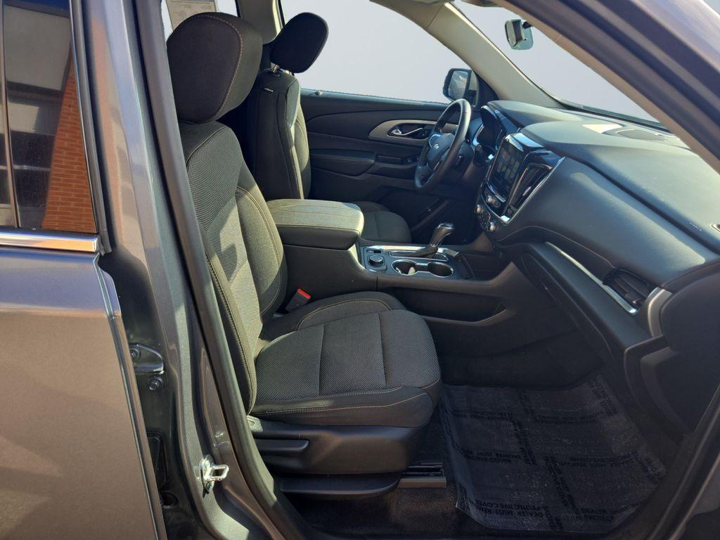 used 2019 Chevrolet Traverse car, priced at $16,800