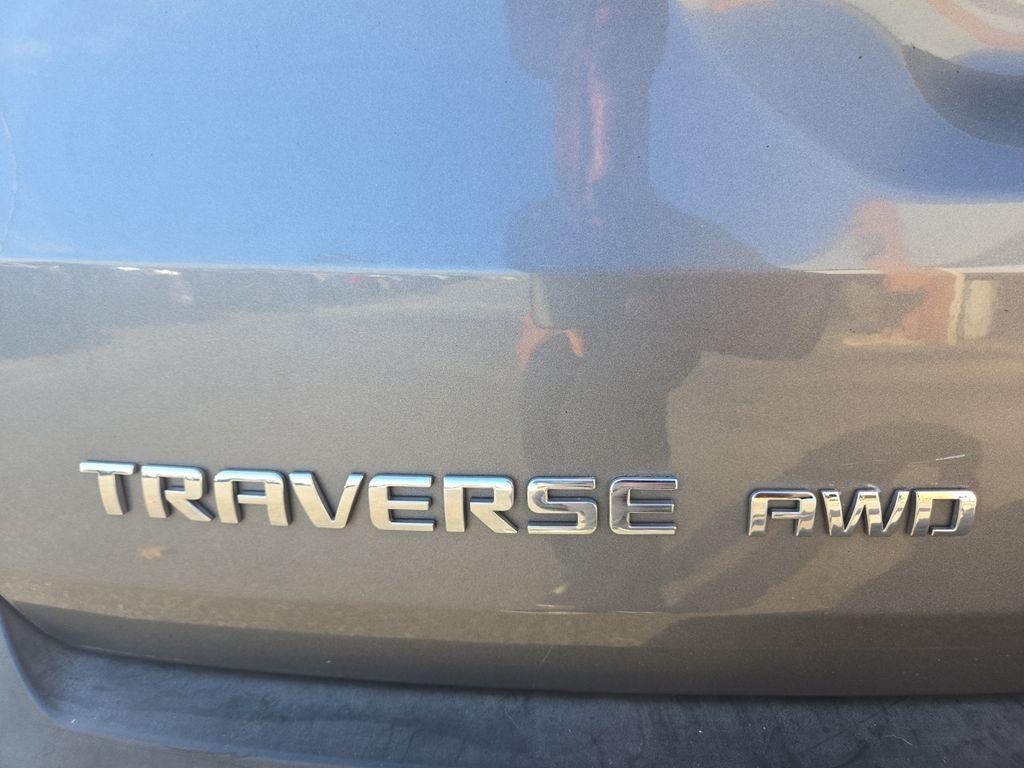 used 2019 Chevrolet Traverse car, priced at $16,800