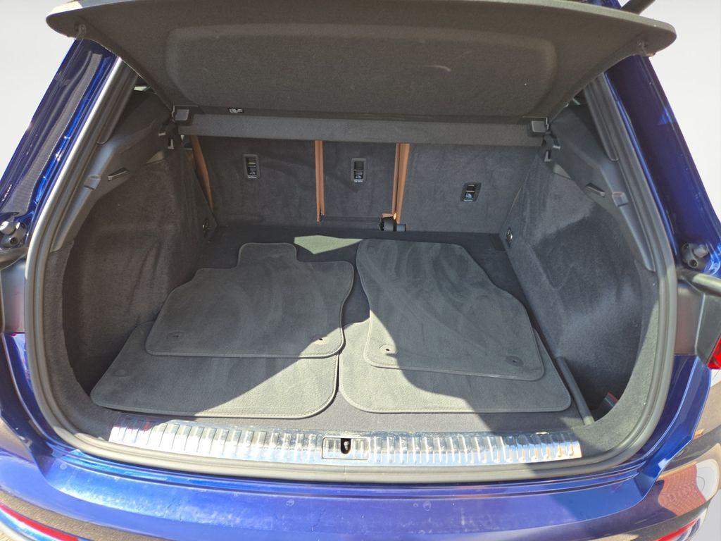 used 2024 Audi Q3 car, priced at $27,900