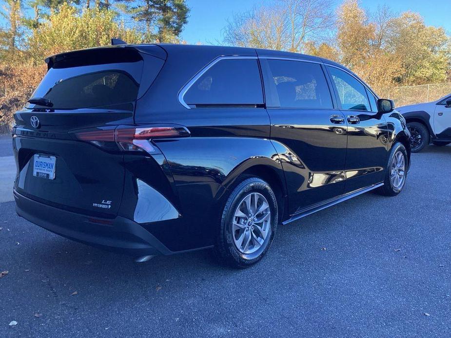 used 2022 Toyota Sienna car, priced at $34,300