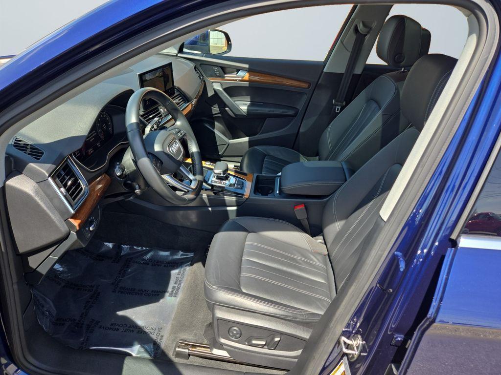 used 2022 Audi Q5 car, priced at $28,000
