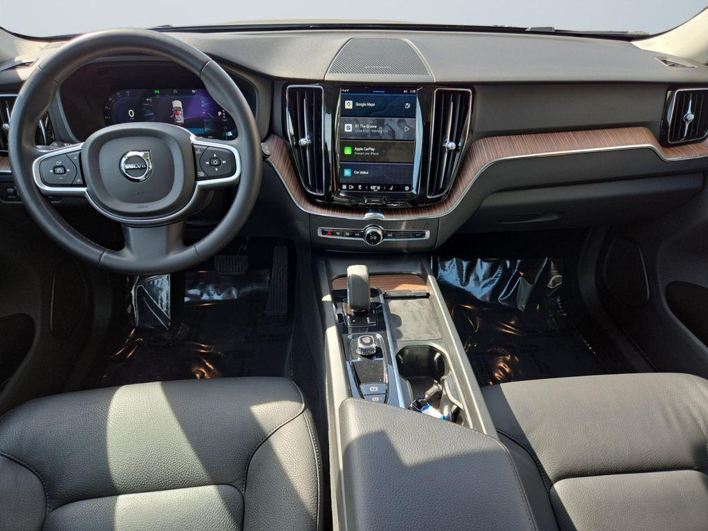 used 2022 Volvo XC60 car, priced at $32,500