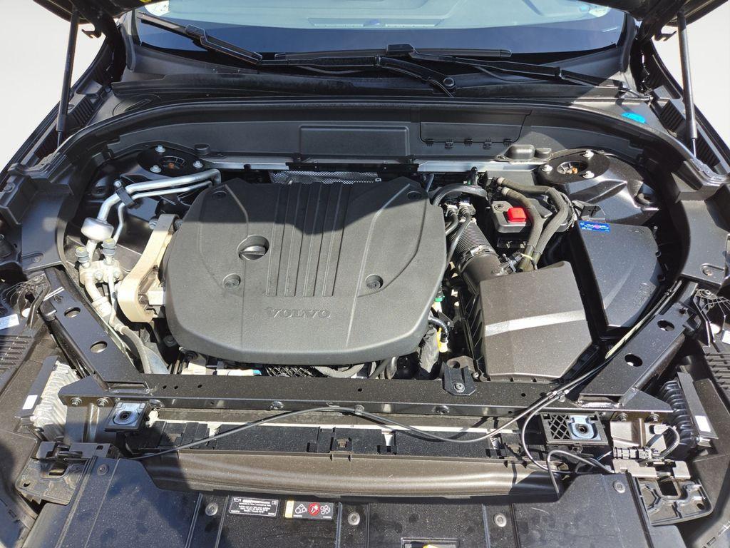 used 2022 Volvo XC60 car, priced at $32,500