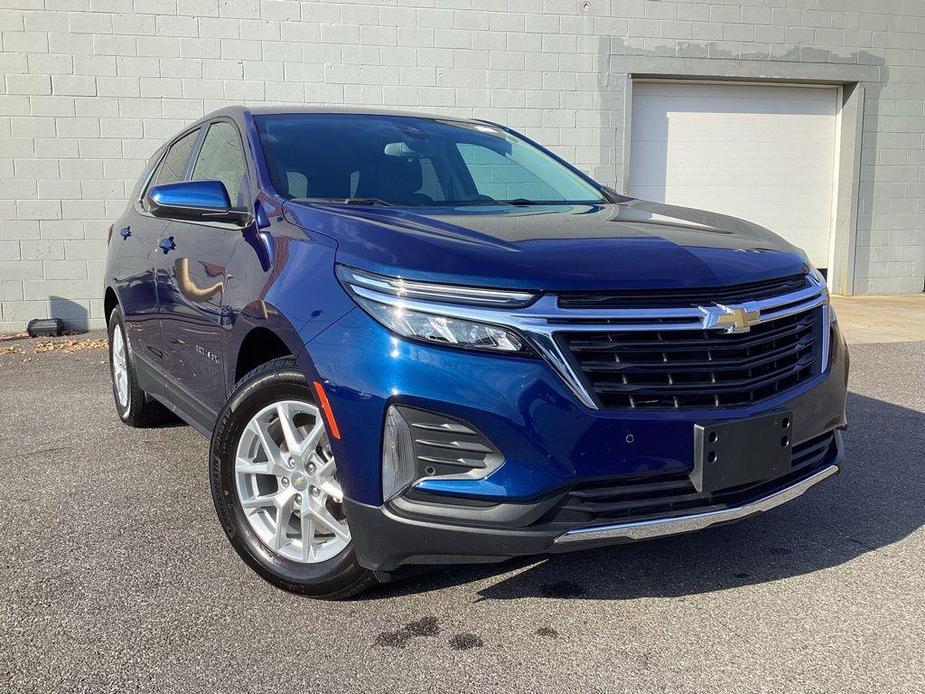 used 2022 Chevrolet Equinox car, priced at $22,800