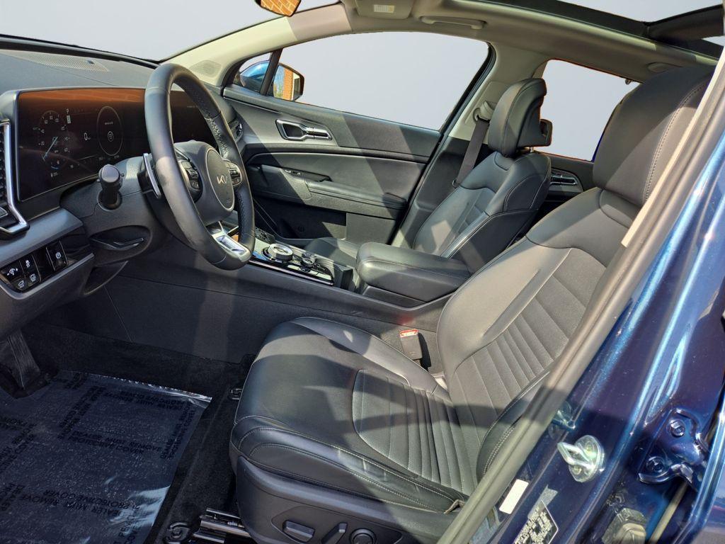 used 2023 Kia Sportage Hybrid car, priced at $29,500