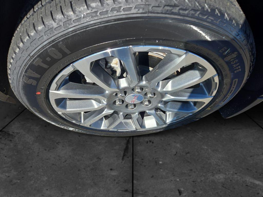 used 2021 GMC Acadia car, priced at $30,500