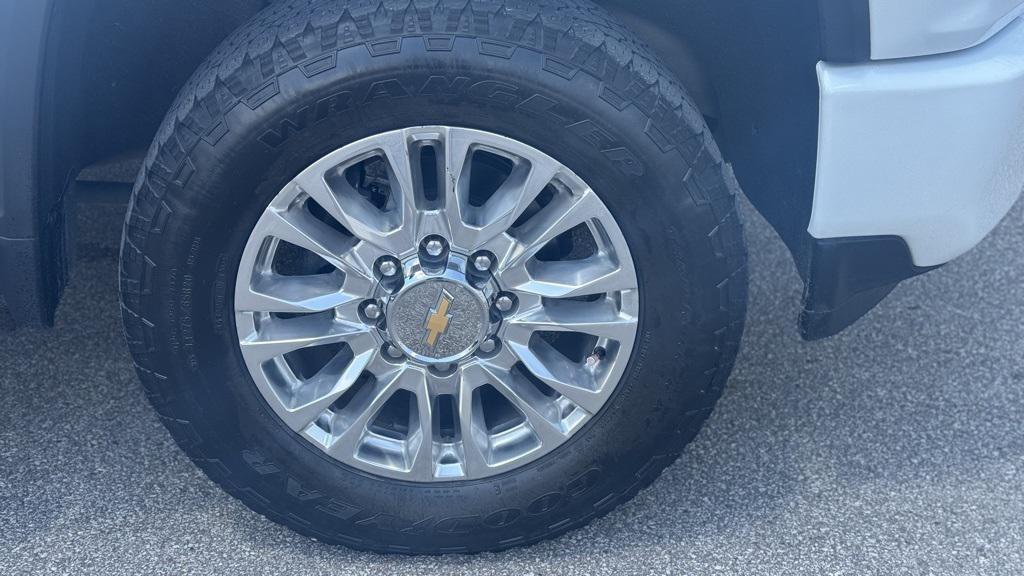 used 2022 Chevrolet Silverado 2500 car, priced at $53,900