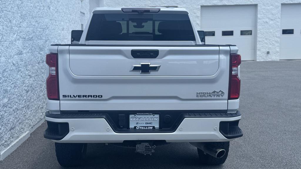 used 2022 Chevrolet Silverado 2500 car, priced at $53,900