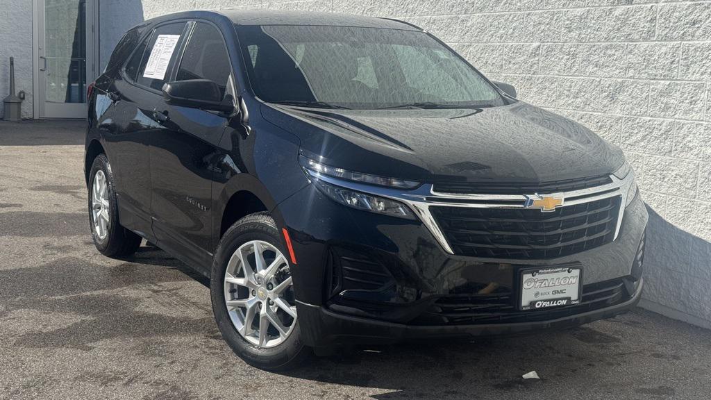 used 2022 Chevrolet Equinox car, priced at $17,300