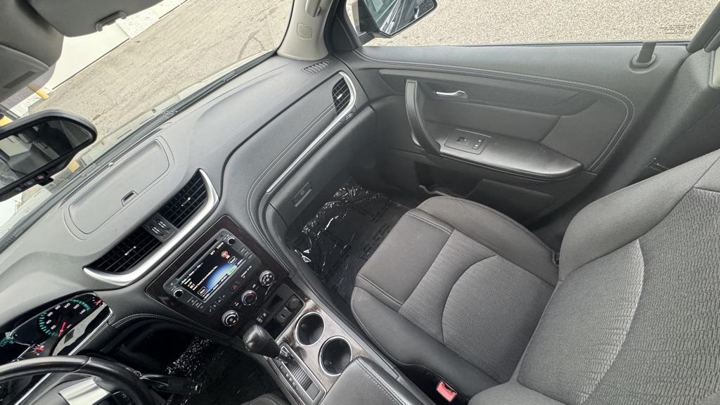 used 2016 Chevrolet Traverse car, priced at $9,200