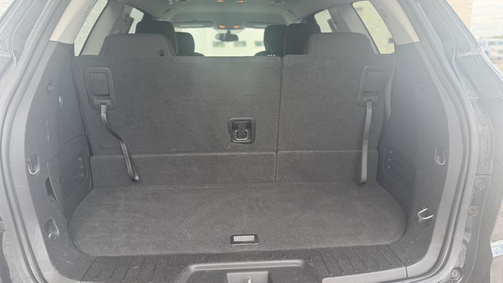 used 2016 Chevrolet Traverse car, priced at $9,200
