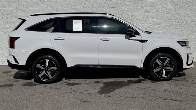 used 2021 Kia Sorento car, priced at $21,900