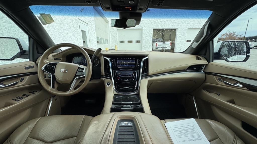 used 2018 Cadillac Escalade ESV car, priced at $32,900