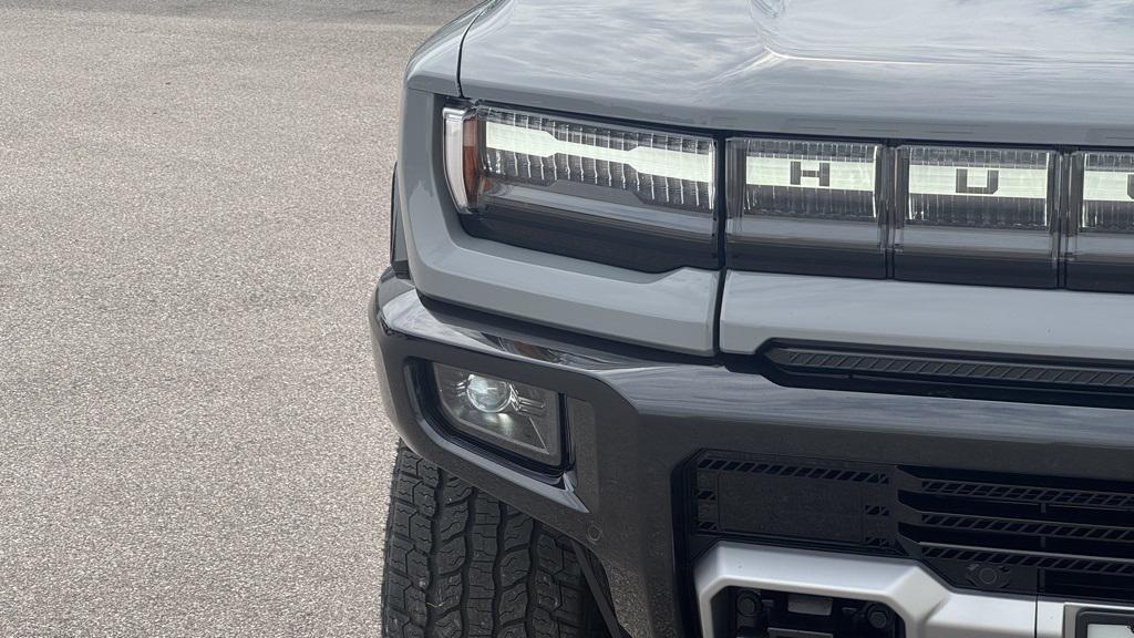 new 2025 GMC HUMMER EV SUV car, priced at $99,615