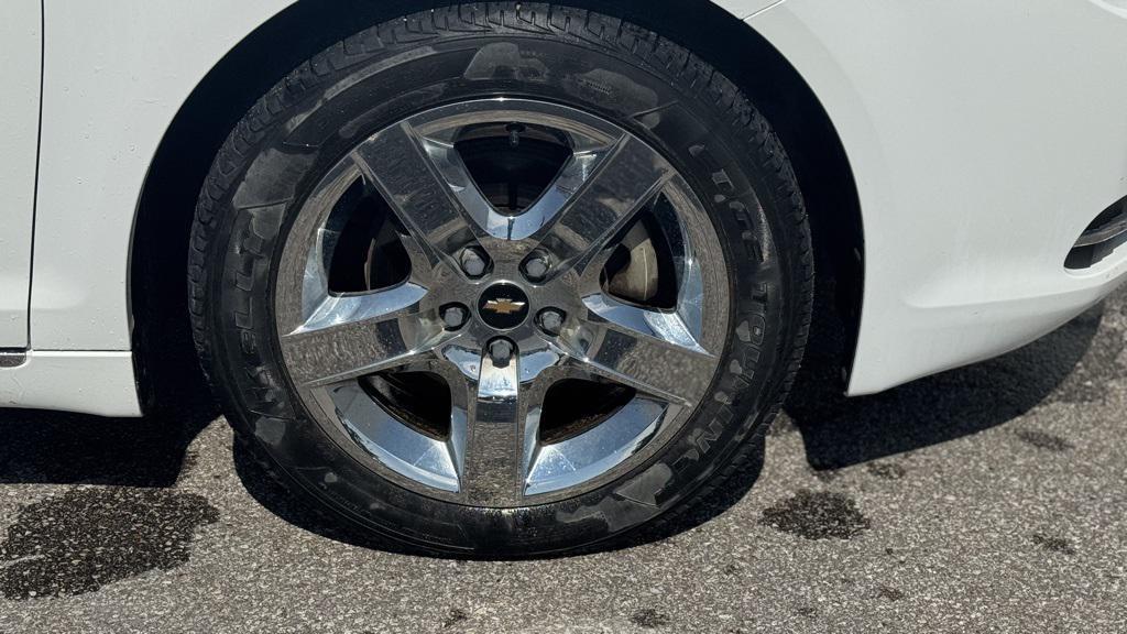 used 2009 Chevrolet Malibu car, priced at $8,400