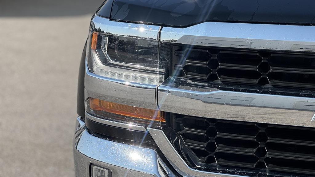 used 2018 Chevrolet Silverado 1500 car, priced at $25,900
