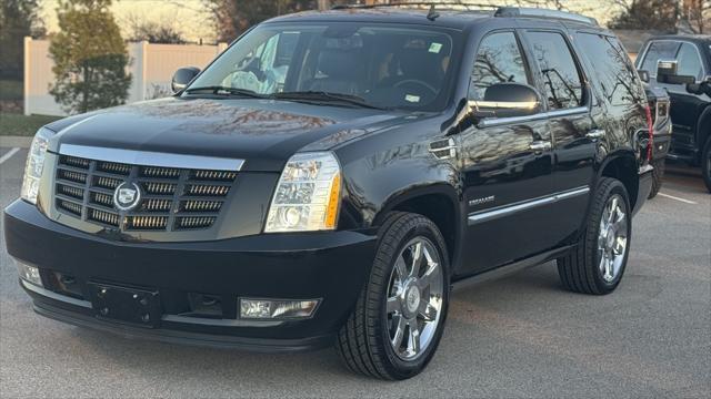 used 2011 Cadillac Escalade car, priced at $14,900