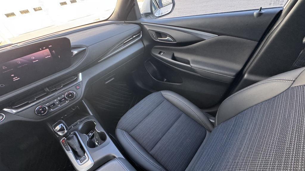 used 2024 Buick Envista car, priced at $21,200