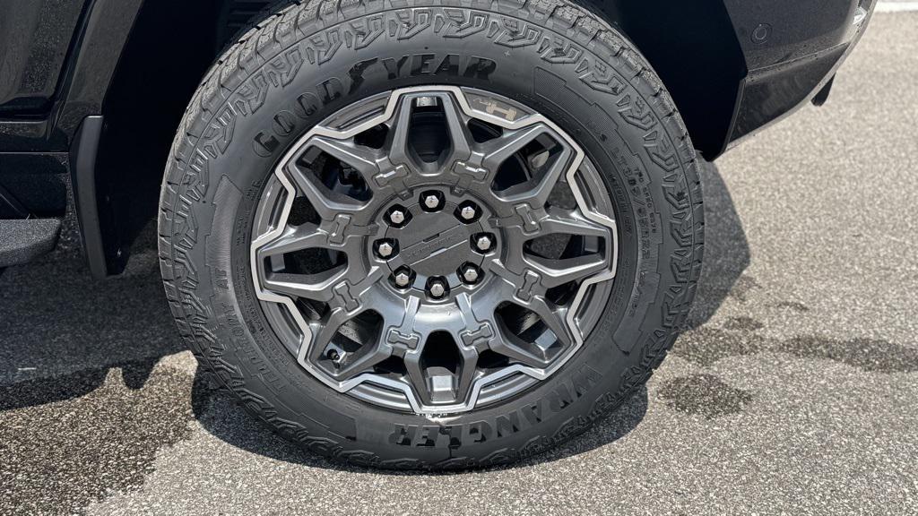new 2025 GMC HUMMER EV SUV car, priced at $99,485