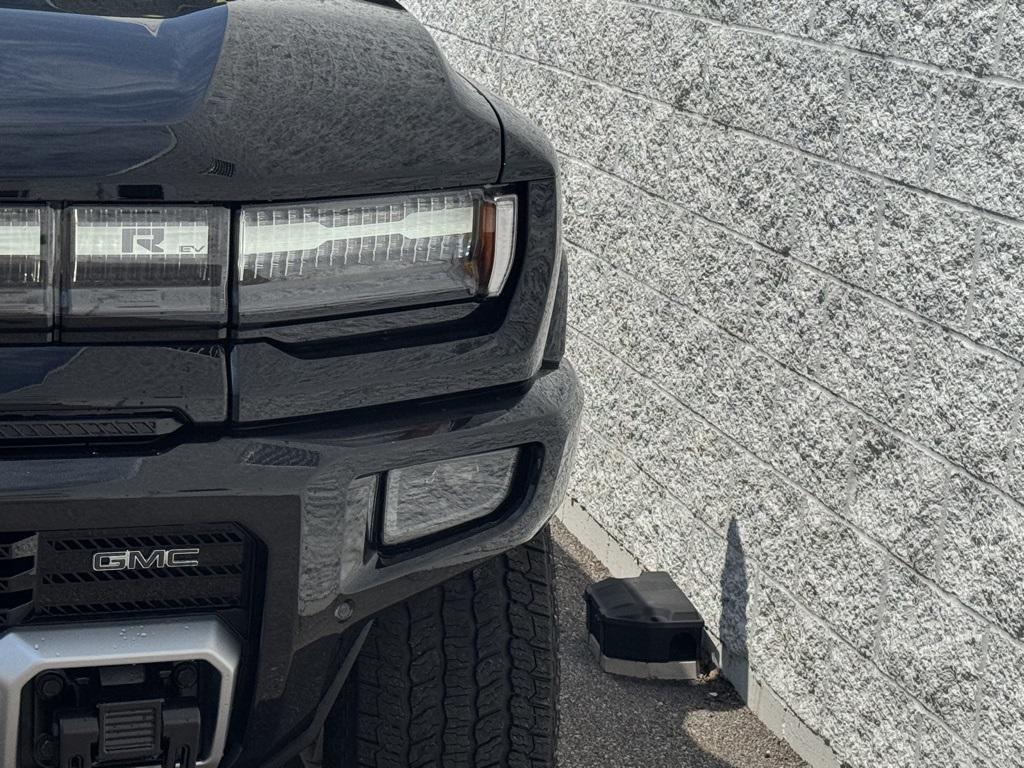 new 2025 GMC HUMMER EV SUV car, priced at $99,485