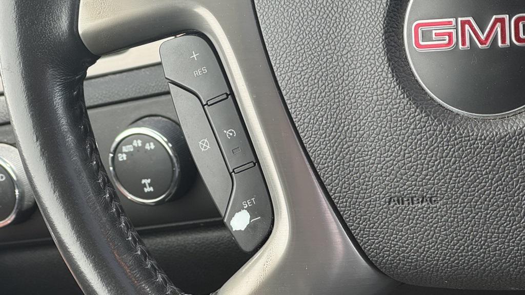 used 2011 GMC Yukon XL car, priced at $12,900