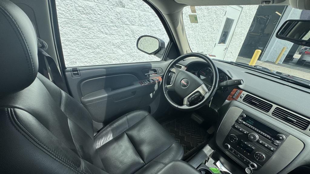 used 2011 GMC Yukon XL car, priced at $12,900