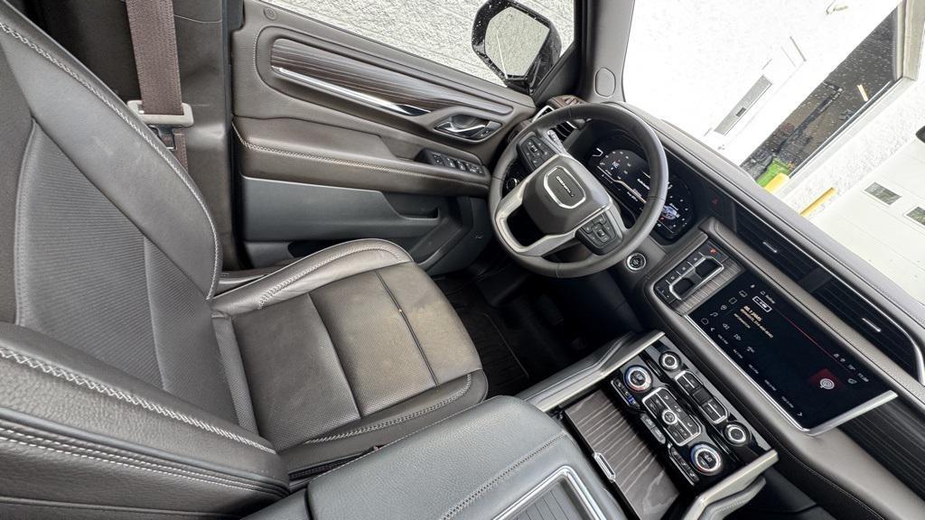 used 2023 GMC Yukon XL car, priced at $62,500