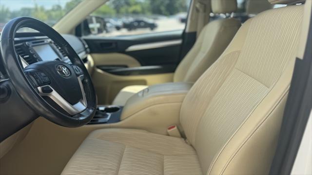 used 2017 Toyota Highlander car, priced at $18,900