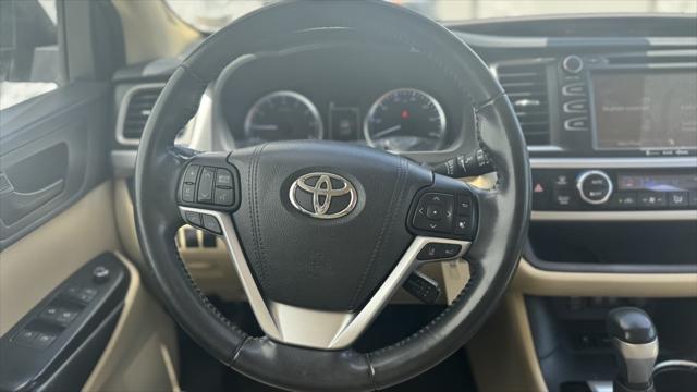 used 2017 Toyota Highlander car, priced at $18,900